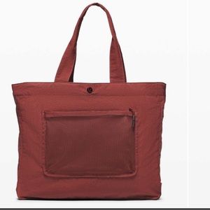 A bit wrinkled from being in package. NEW without tags